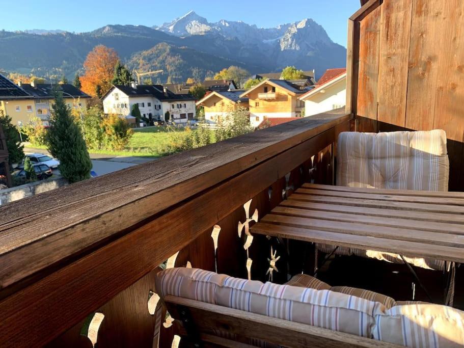 Garmisch Lux Apartment Mit Sauna Exterior photo